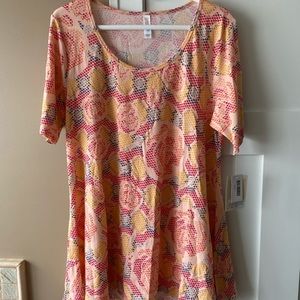 LuLaRoe Large Roses Perfect T